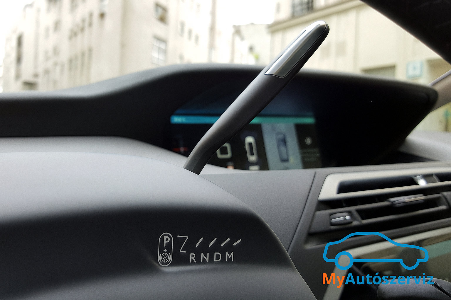 EGS robotizált váltó a Peugeot és Citroën modellekben – mire figyelj?